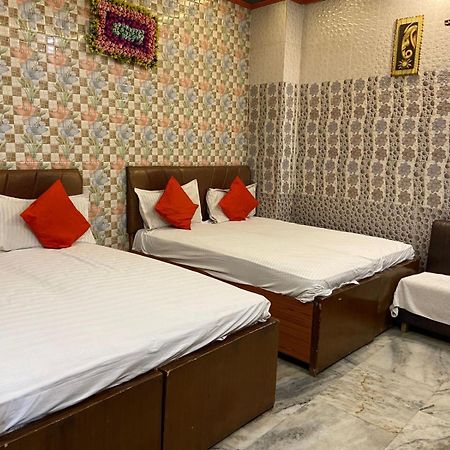 Hotel Rashmi Agra  Zewnętrze zdjęcie